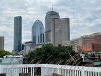 Building Photo - 33 Lawrence St