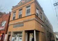 Building Photo - 1412 W 18th St
