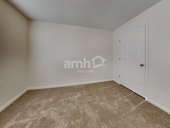 Building Photo - 170 Belle Grove Cir