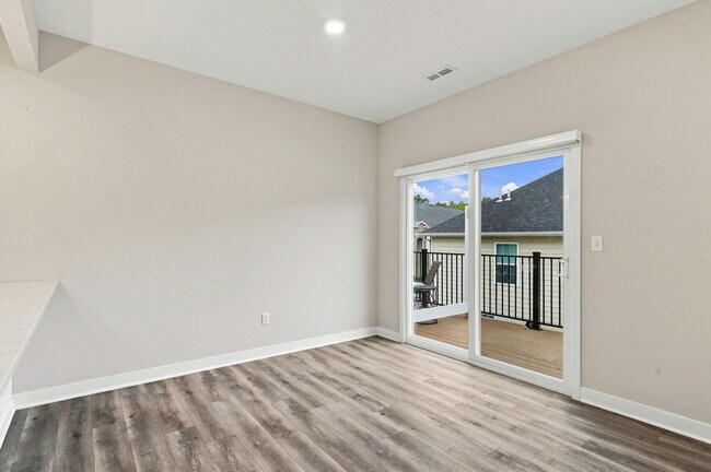 Building Photo - 4000 W Worley St