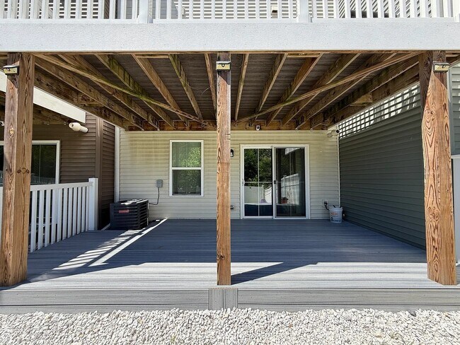 Building Photo - 2939 Shaws Rd