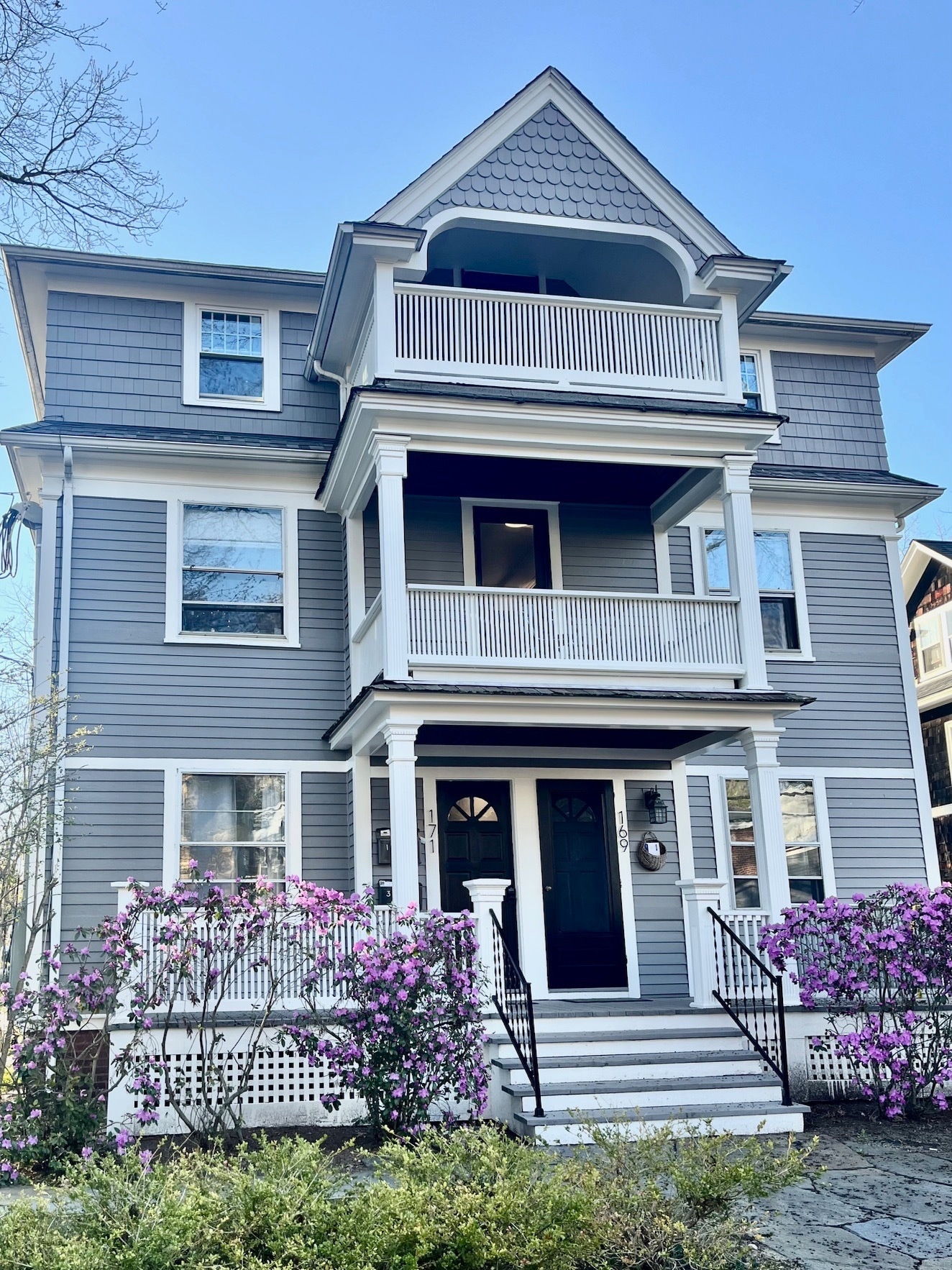 Building Photo - 171 crescent st