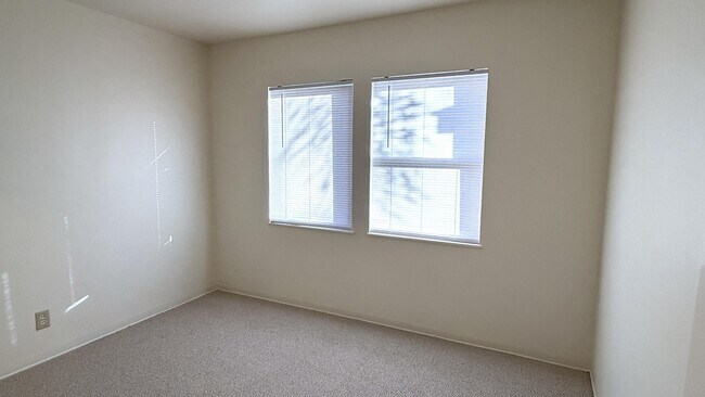 Building Photo - 3590 Cedar Ave