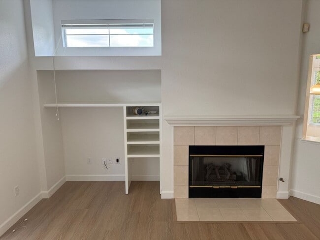 Building Photo - Gated Unique Remodeled 3 Bedroom w/ Golf Course Views in Rancho Solano