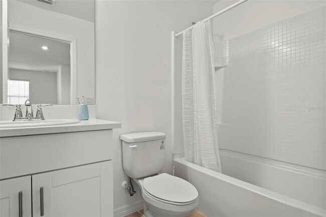 Building Photo - 6305 Springmont Lp