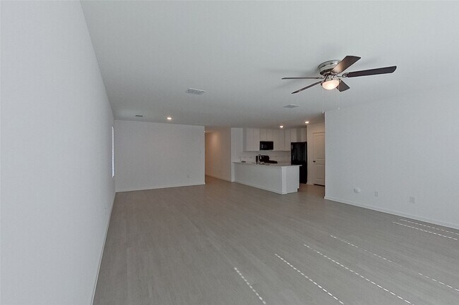 Building Photo - 827 Ginkgo Wy