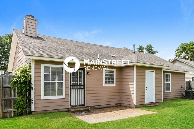 Building Photo - 3 Bedroom Pet-Friendly Home in Millington, TN with Main Street Renewal