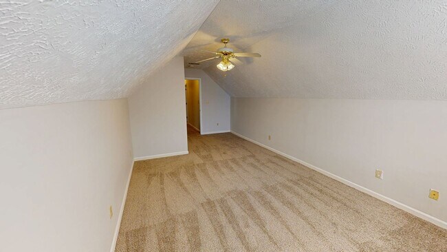 Building Photo - Updated 4 Bedroom w/ Privacy Fence in Jack Britt School District!