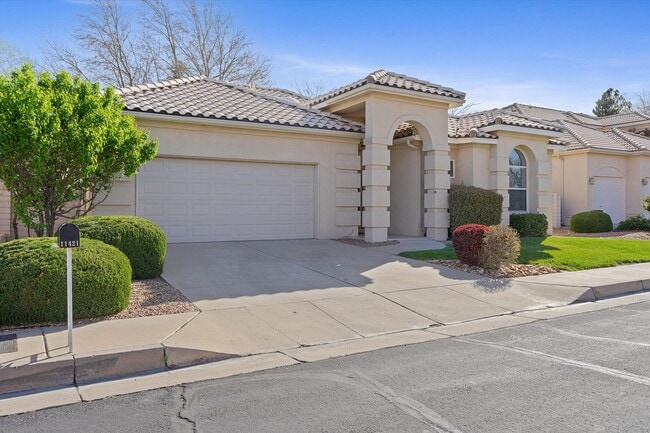 Building Photo - 11421 Desert Classic Ln NE
