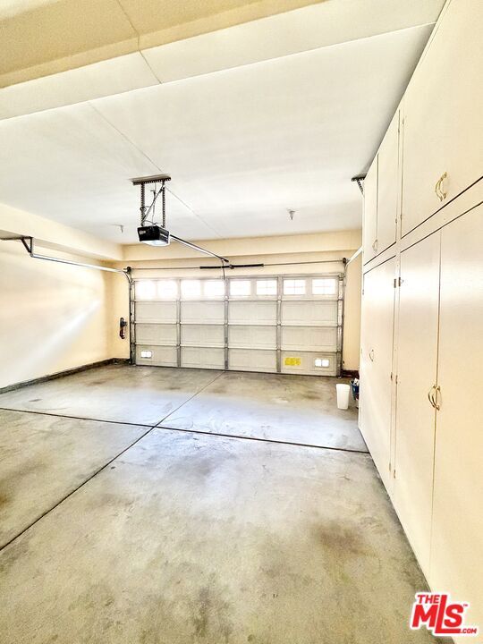 Building Photo - 1134 N Euclid St