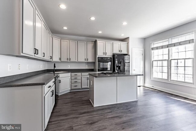 Building Photo - 8358 Millom Ct