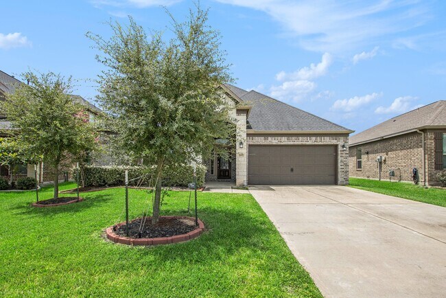 Building Photo - 18911 Cypress Bay Dr