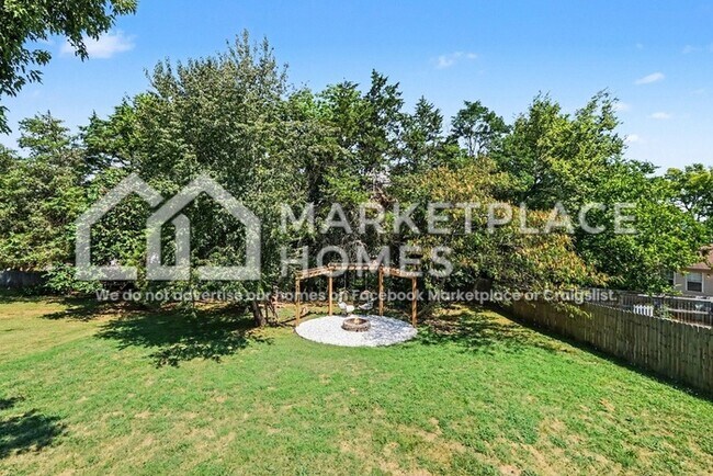 Building Photo - 207 Waterview Dr