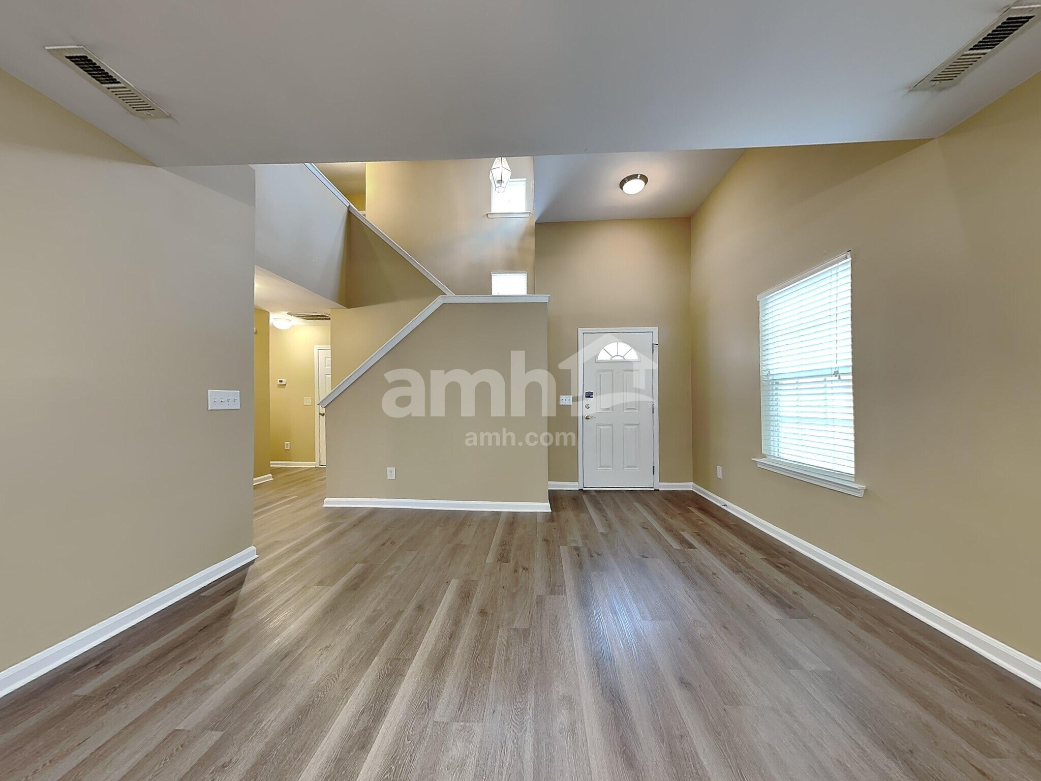 Building Photo - 5829 Bryanstone Pl