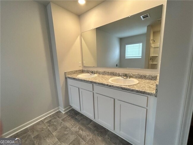 Building Photo - 50 Shadwood Pl