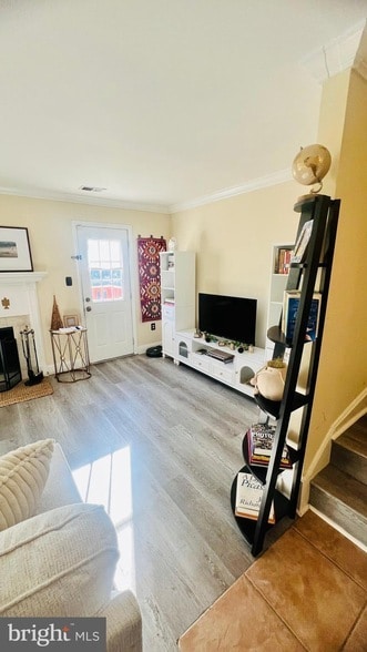 Building Photo - 18310 Timko Ln