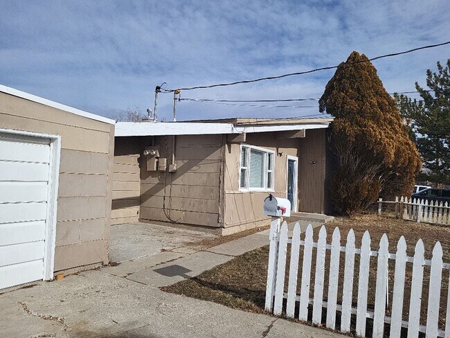 Building Photo - 5203 Allegheny St