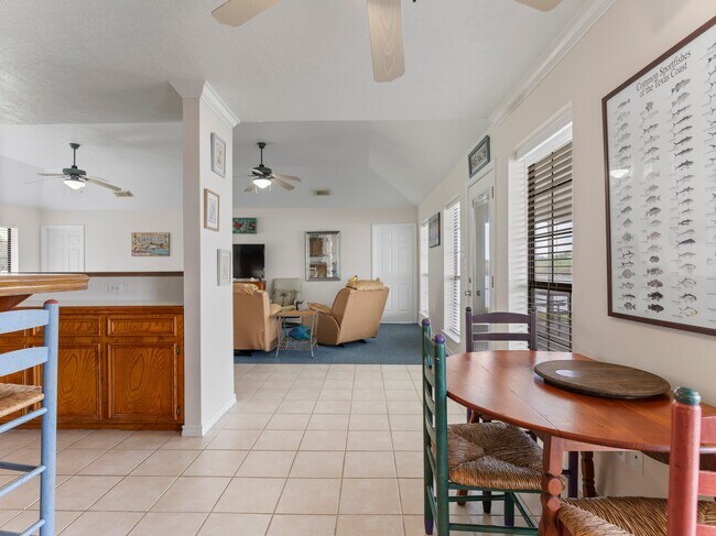 Building Photo - 779 Cr 257