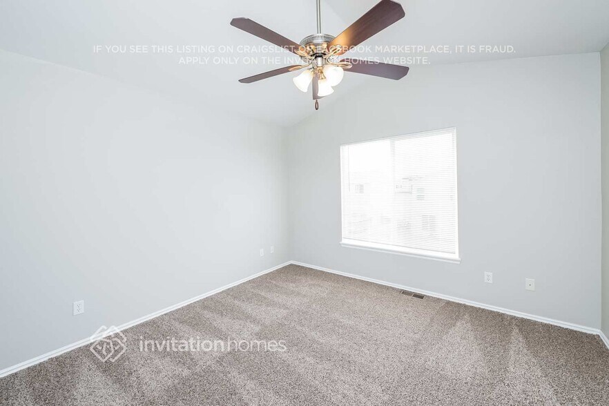 Building Photo - 5171 S Nepal Way