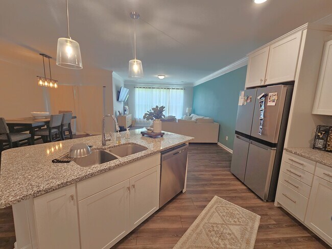 Building Photo - 205 Brochaill Ct