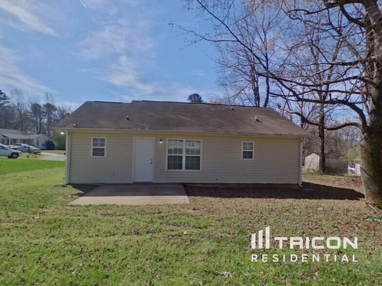 Building Photo - 509 Klondike Ln