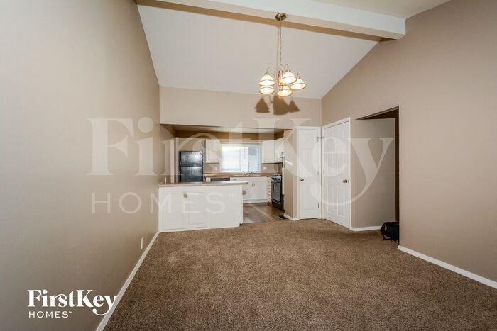 Building Photo - 1465 Aintree Dr