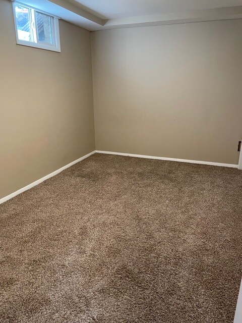 Building Photo - 1933 Springfield Dr