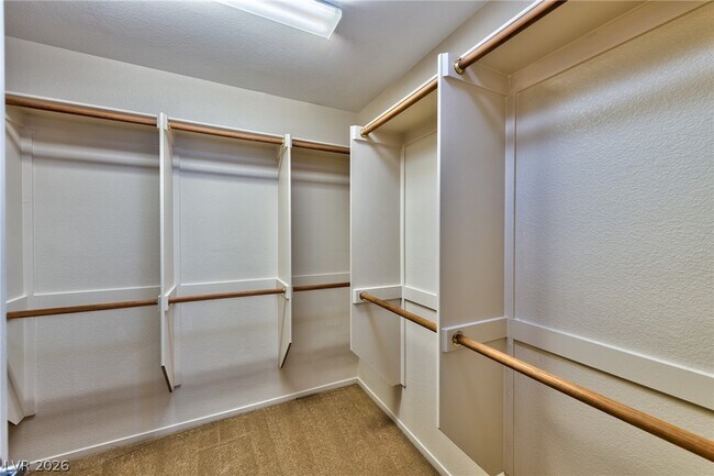 Building Photo - 733 Jacobs Ladder Pl