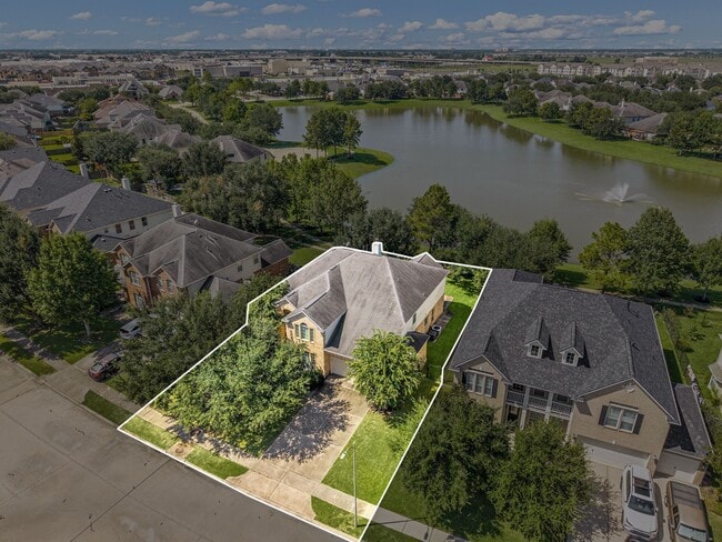 Primary Photo - 7711 Summer Shore Dr