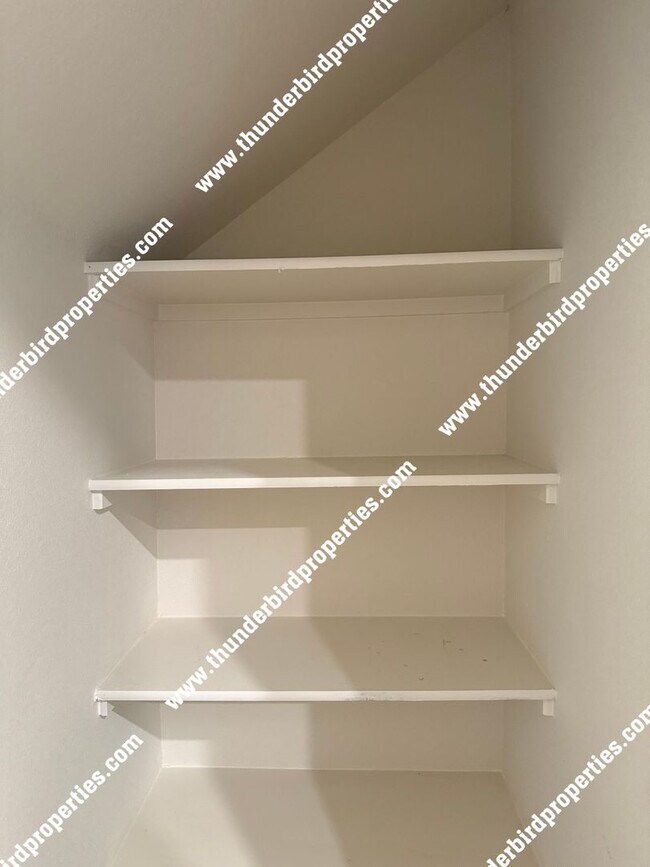 Building Photo - Beautiful 4 bedroom home near KAFB