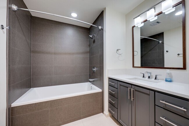 Building Photo - Beautiful 15th floor condo at TwelveTwelve