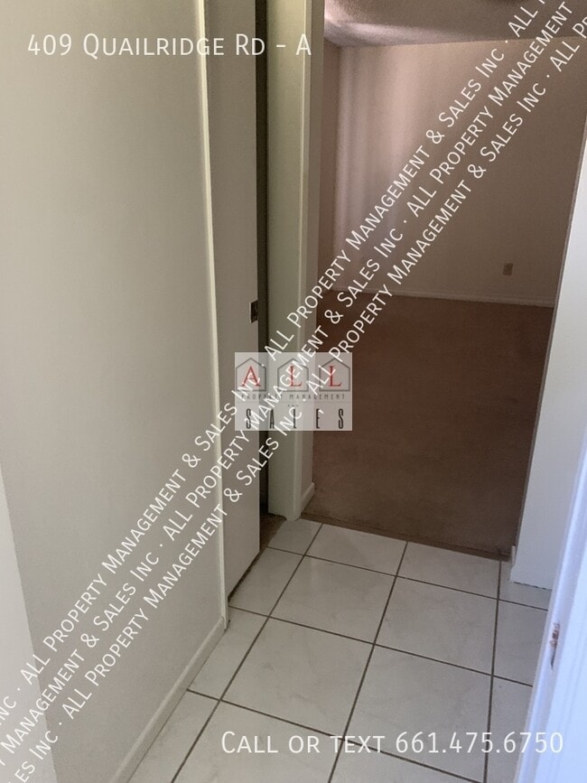 Building Photo - 409 Quailridge Rd
