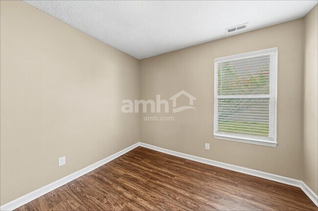 Building Photo - 2521 Monarchy Ln