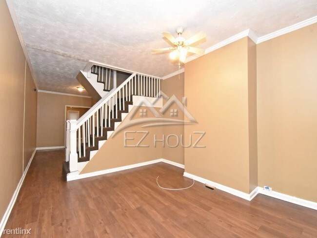 Primary Photo - 1249 Glyndon Ave