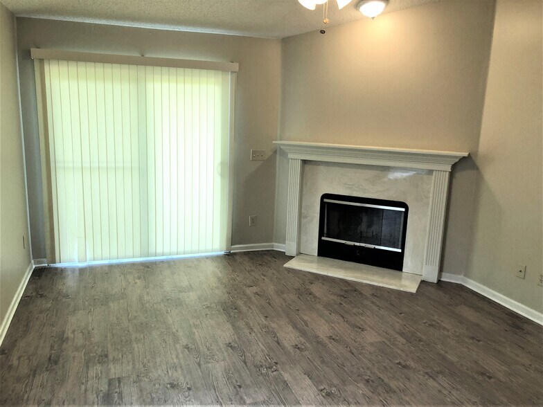 Building Photo - 1773 Dartmouth Dr