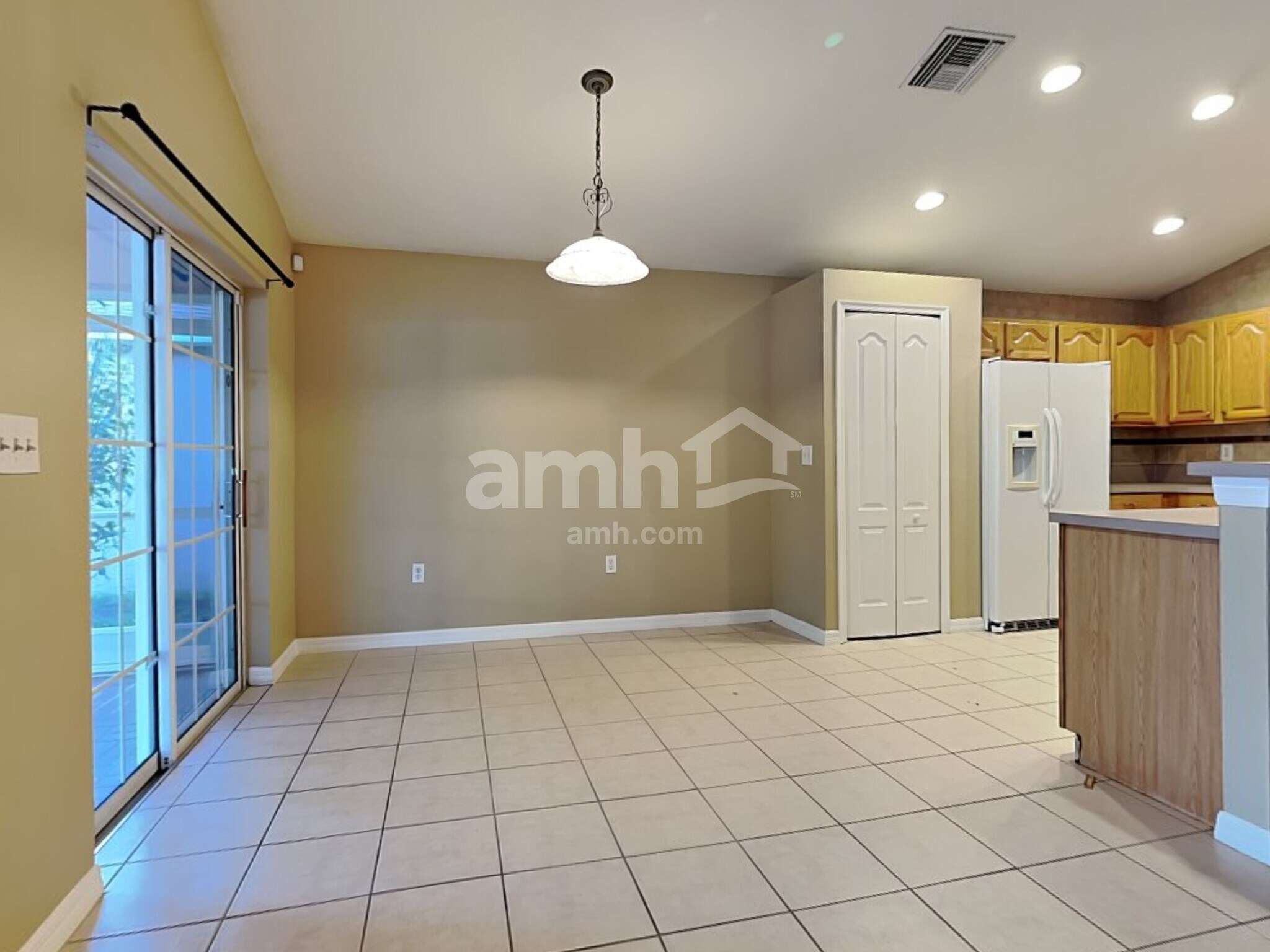 Building Photo - 2722 Billingham Dr