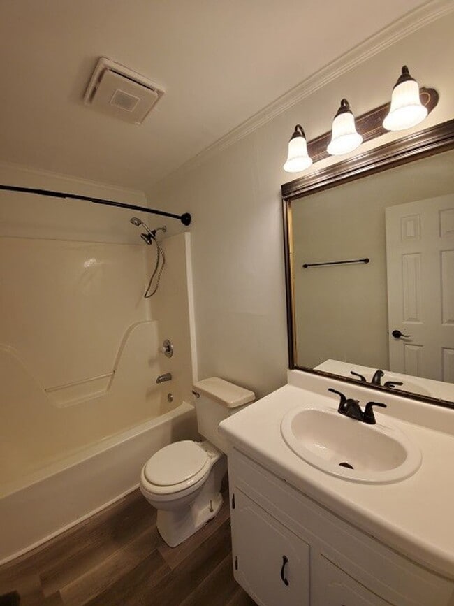 Building Photo - Looking for Cozy Without the Crowd?