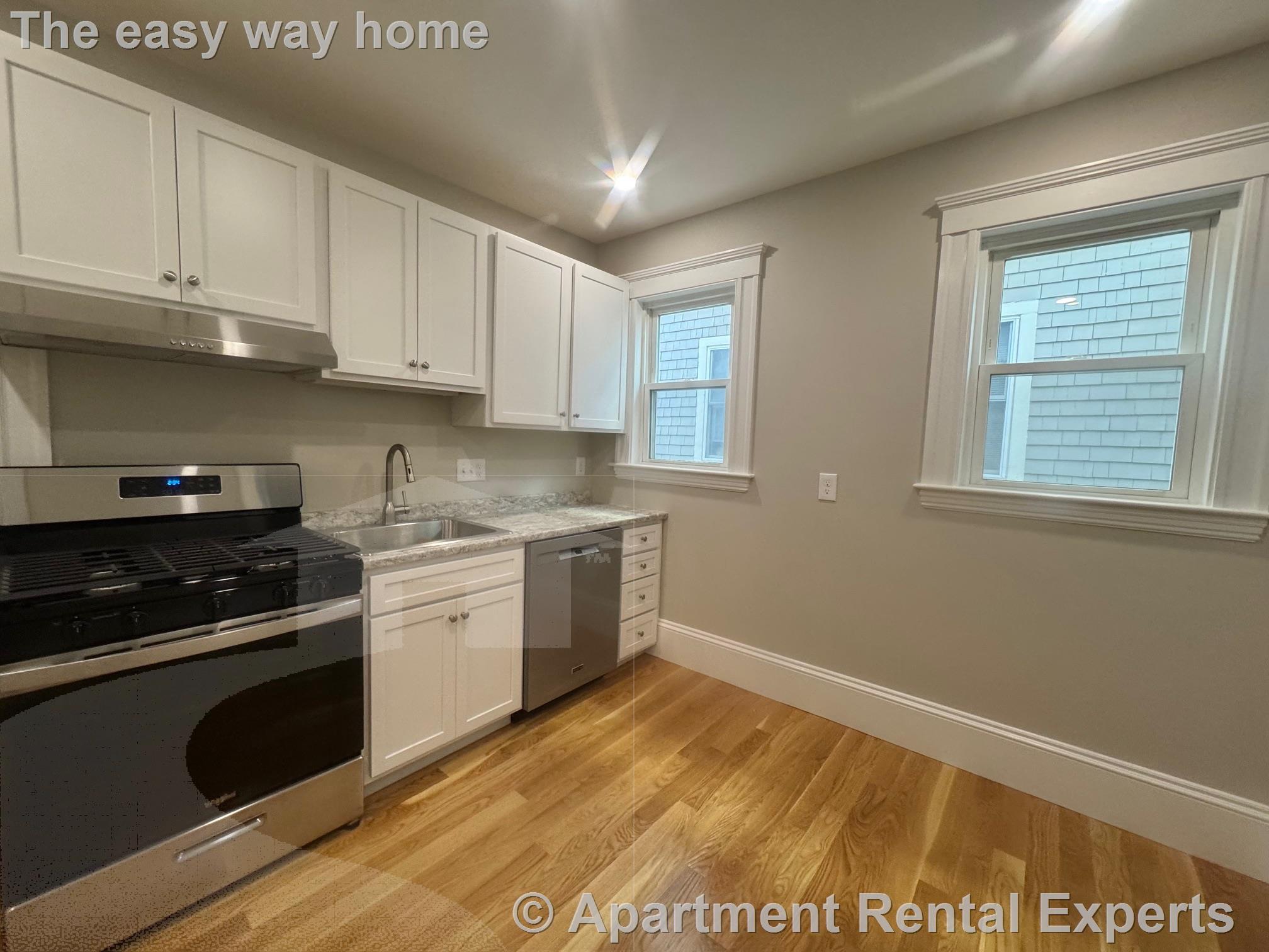 Building Photo - 11 Belmont Sq