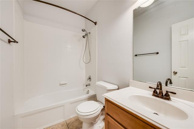 Building Photo - 4005 Ringdove Way