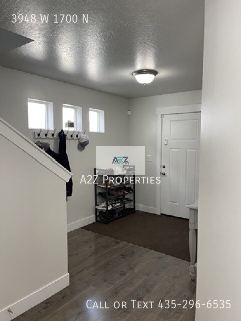 Building Photo - 3948 W 1700 N