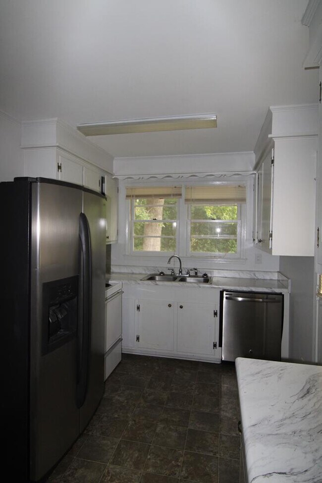 Building Photo - 57 Harrell St
