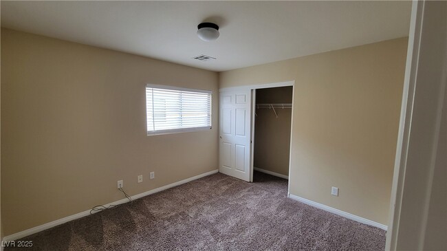 Building Photo - 6217 Mercer Valley St