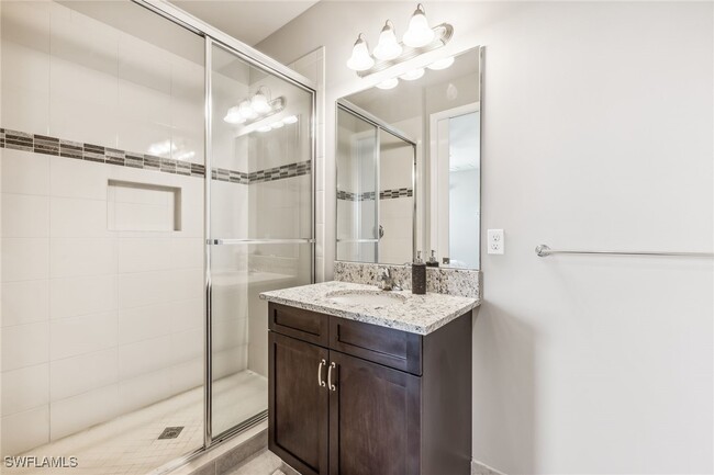 Building Photo - 4641 Azalea Dr
