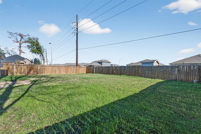 Building Photo - 22718 Pebworth Pl