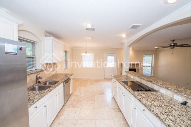 Building Photo - 209 King Trail