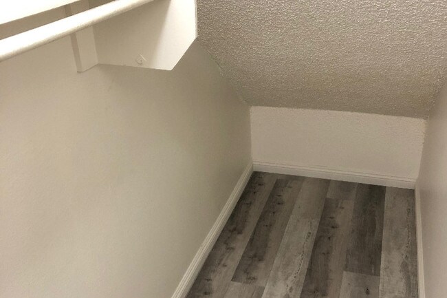 Storage Area / Closet - 1914 Corinth Ave