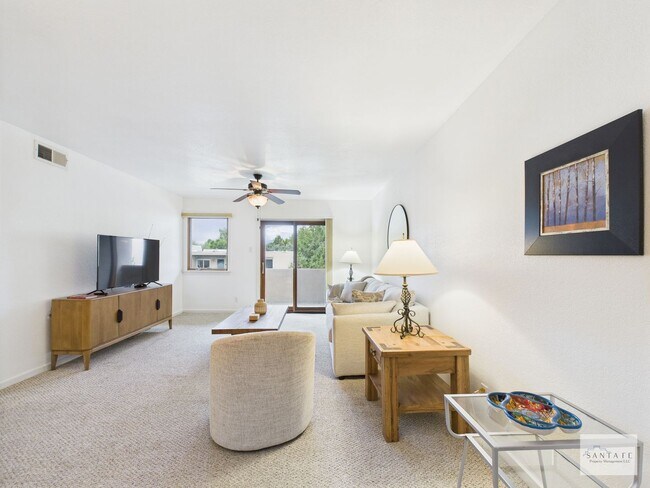 Building Photo - Fully Furnished Condo Available Now!