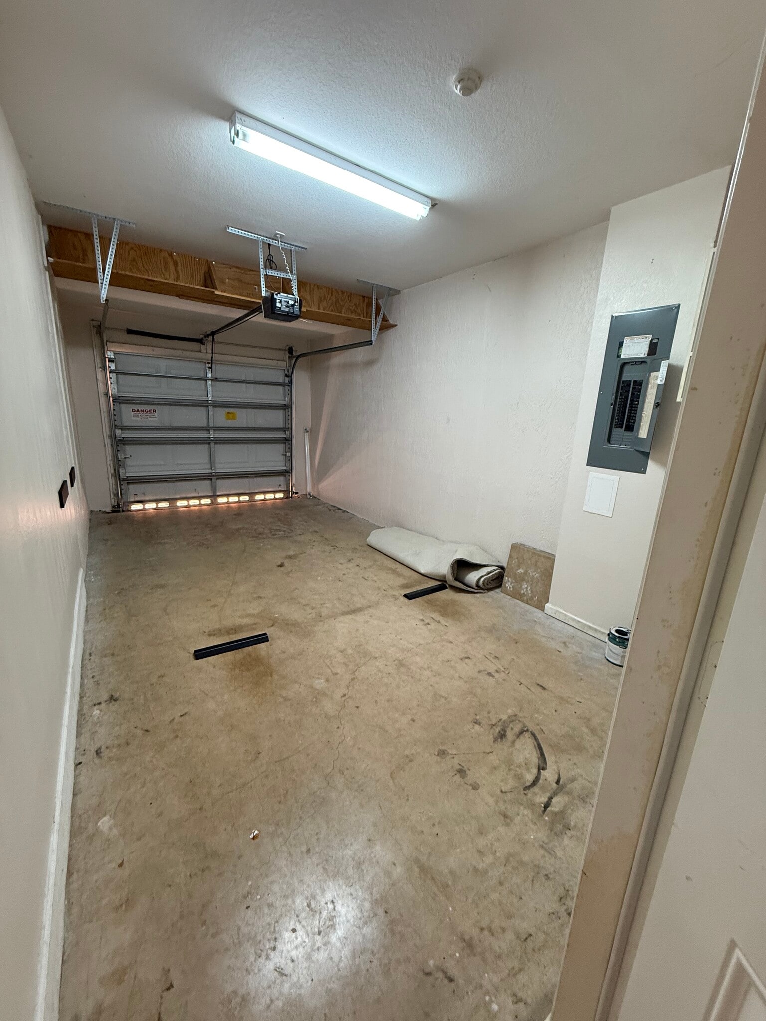 Building Photo - 7407 Briella Dr