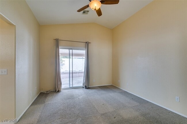 Building Photo - 744 Gritty Garnet Ave