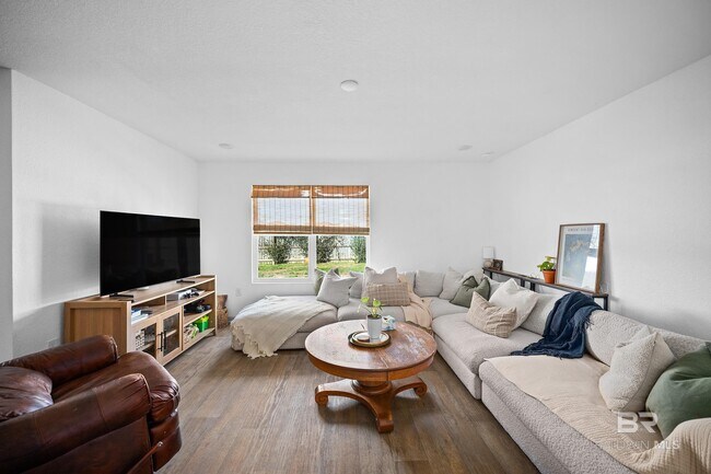 Building Photo - 12921 Pr Fld Dr